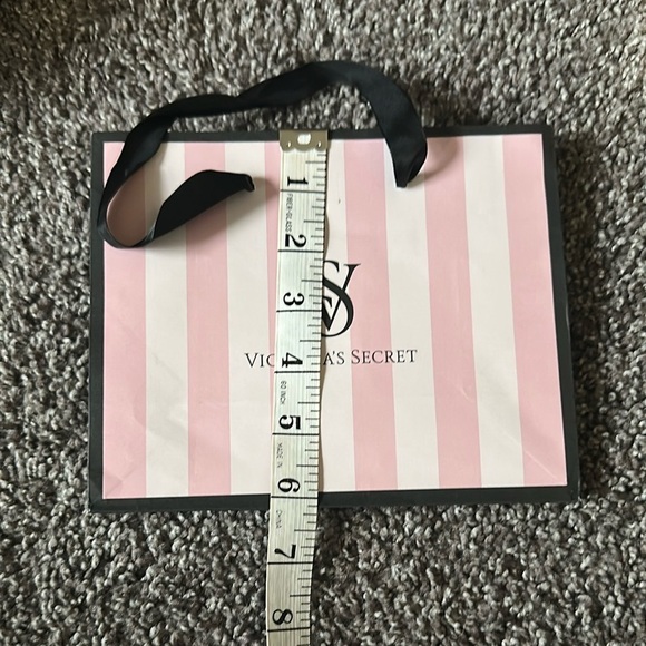 Victoria's Secret Pink and Black Signature Gift Bag - Picture 7 of 7